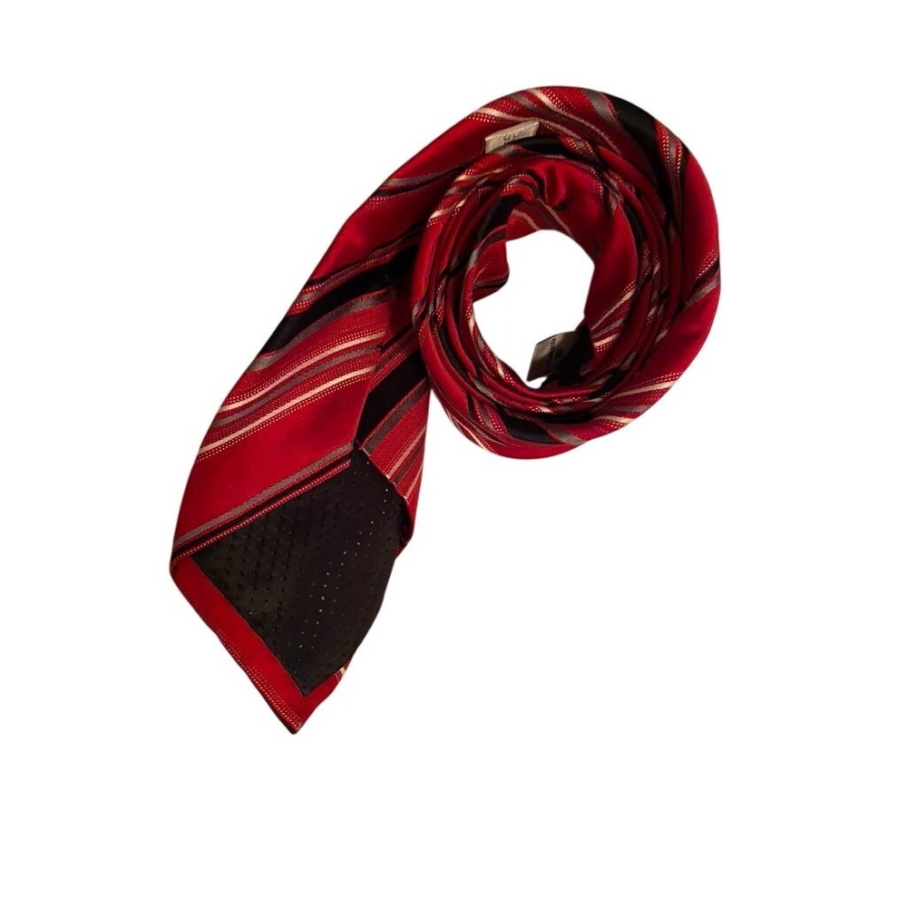 Geoffrey Beene Mens Red Striped Silk Necktie Handmade Black Grey White Tie